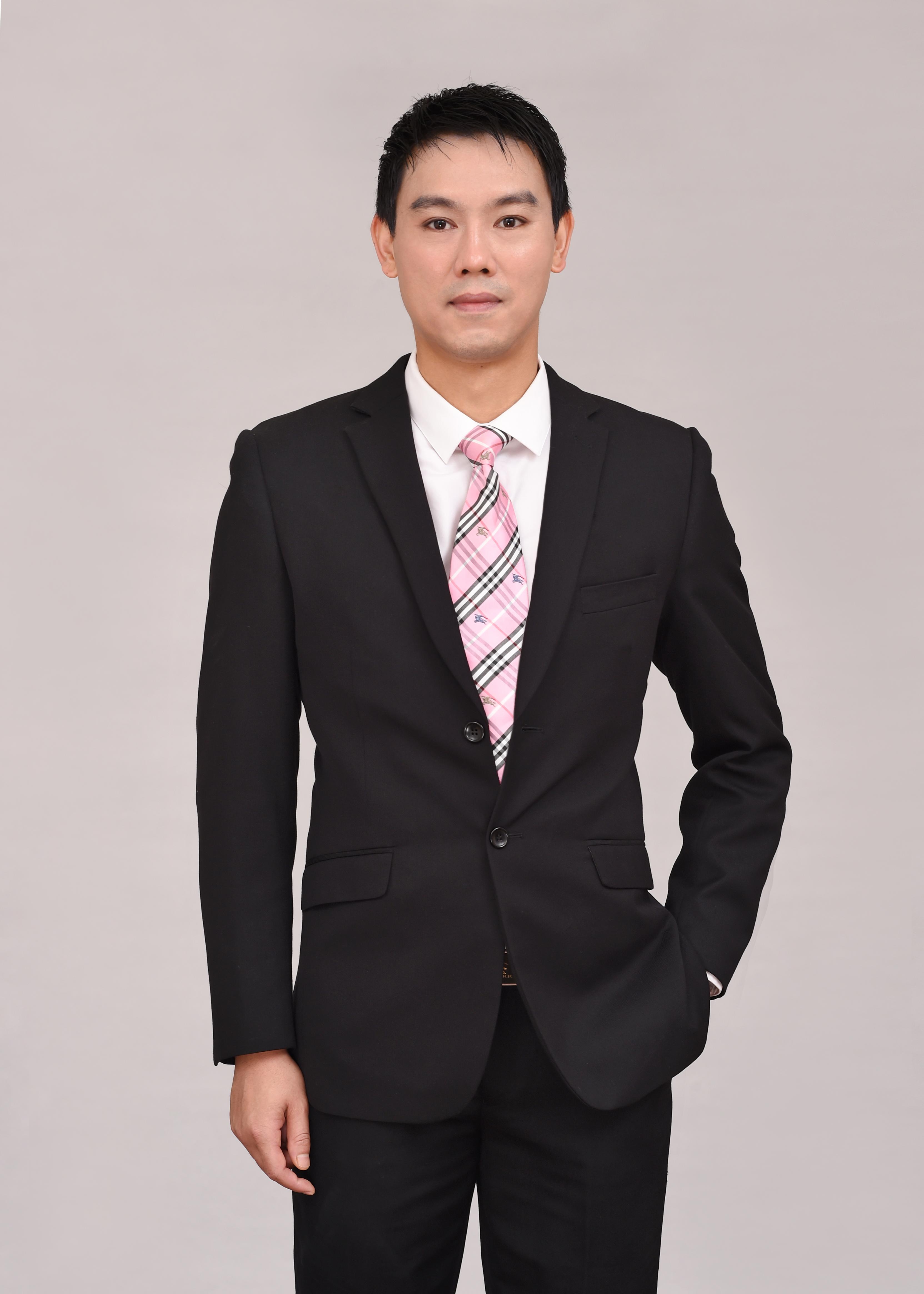 秦予白 视觉设计总监